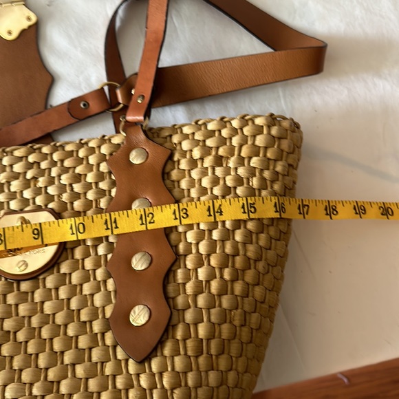 Michael Kors, straw shoulder bag - Picture 7 of 11